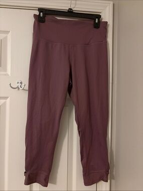Mauve High-Waist Cropped Athletic Leggings